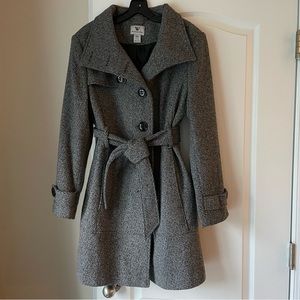 NWOT Heathered Grey Worthington Trench Coat | Classic Silhouette
